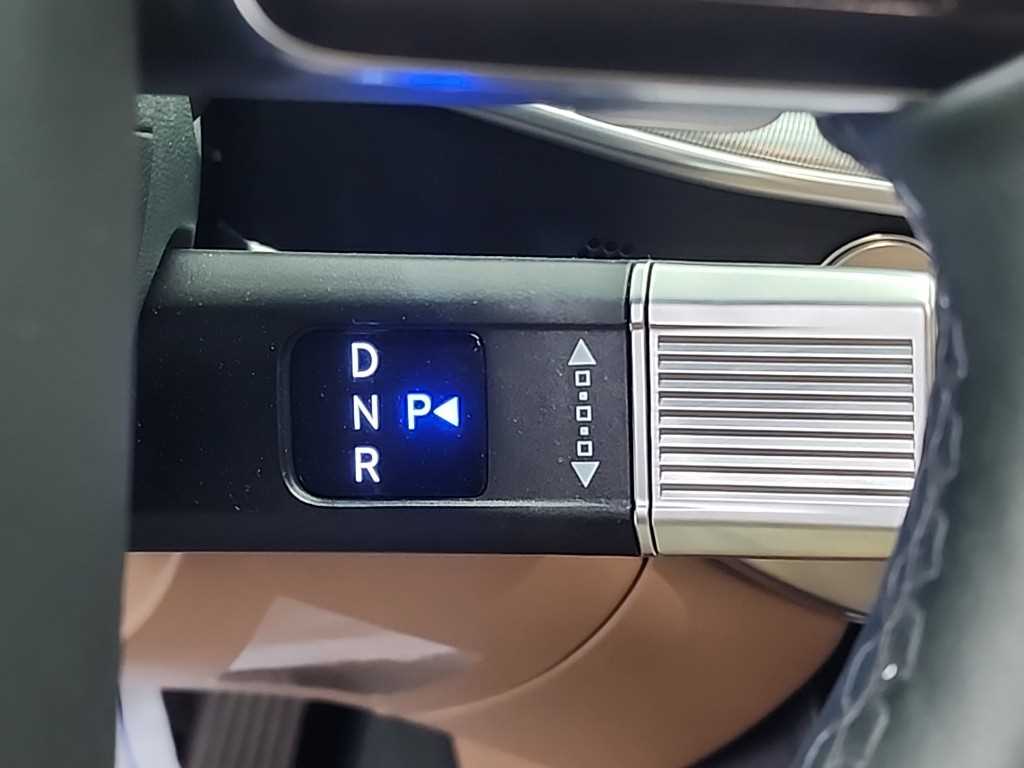 HYUNDAI Grandeur - Vista 8