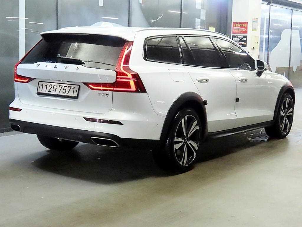 Volvo V60 - Vista 4