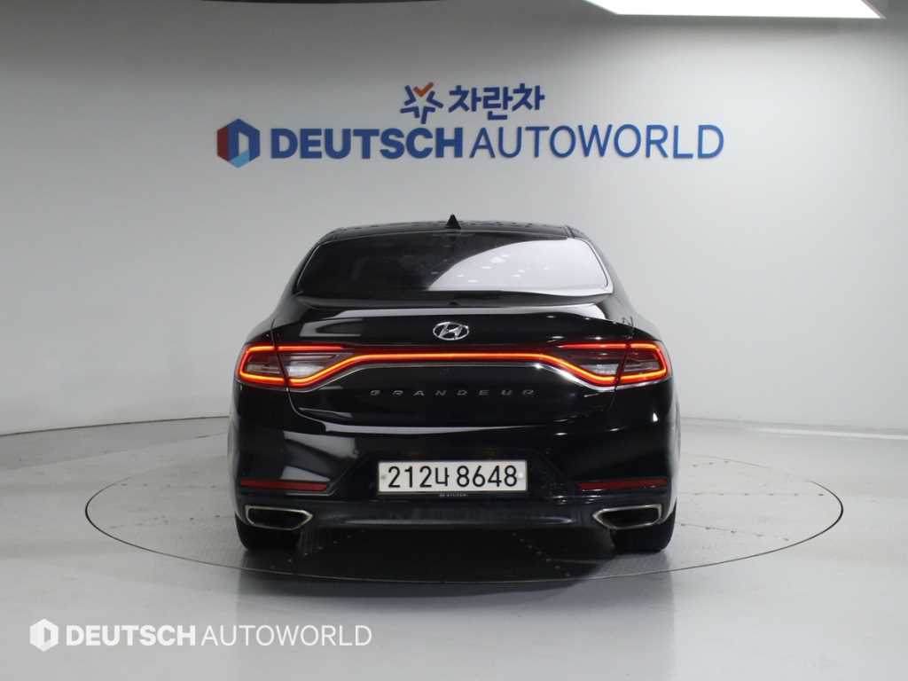 HYUNDAI Grandeur - Vista 4