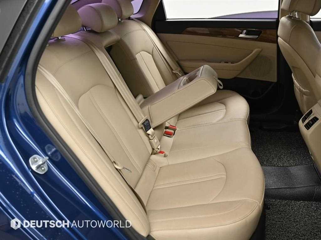 HYUNDAI Sonata - Vista 12