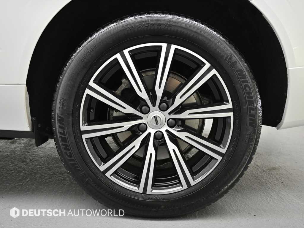 Volvo XC60 - Vista 5