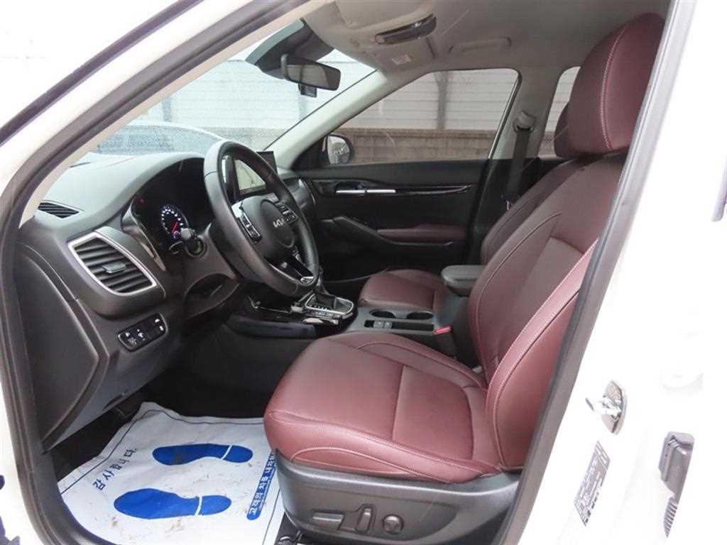 KIA Seltos - Vista 5