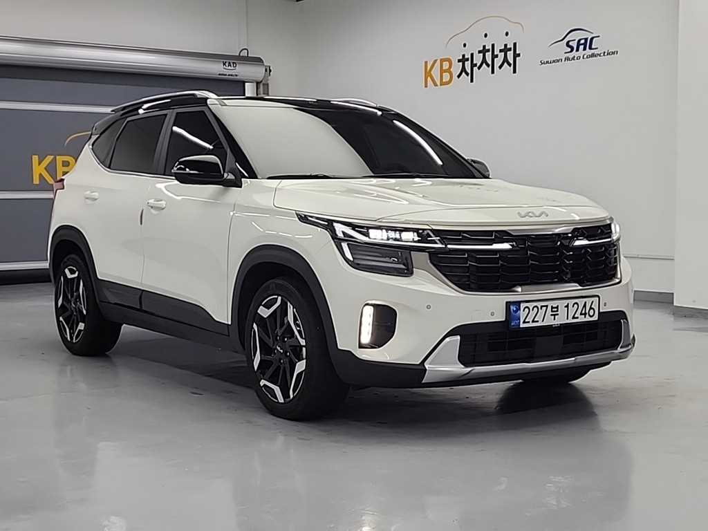 KIA Seltos - Vista 4