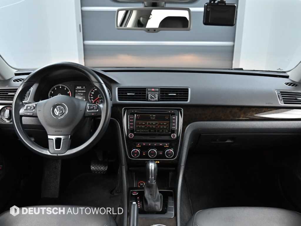 Volkswagen Passat - Vista 7