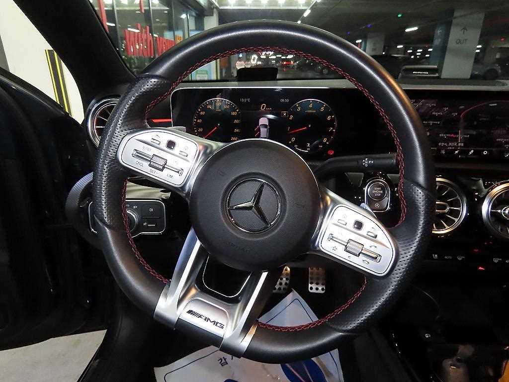 Mercedes Benz A Class - Vista 8