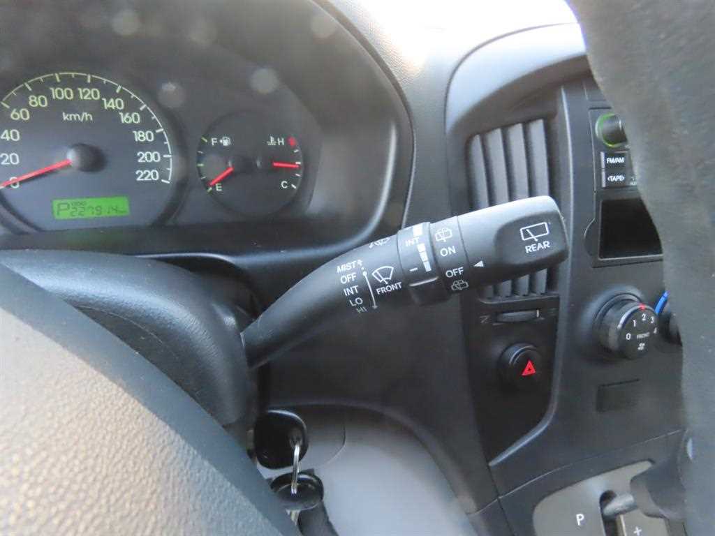 HYUNDAI Starex 2010 - Importación desde Corea - HF Imports Iquique - Foto 16