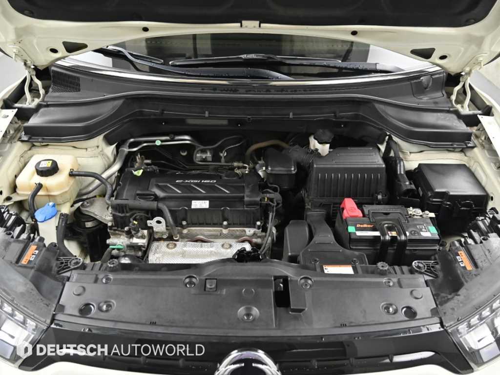 Ssangyong Tivoli - Vista 6