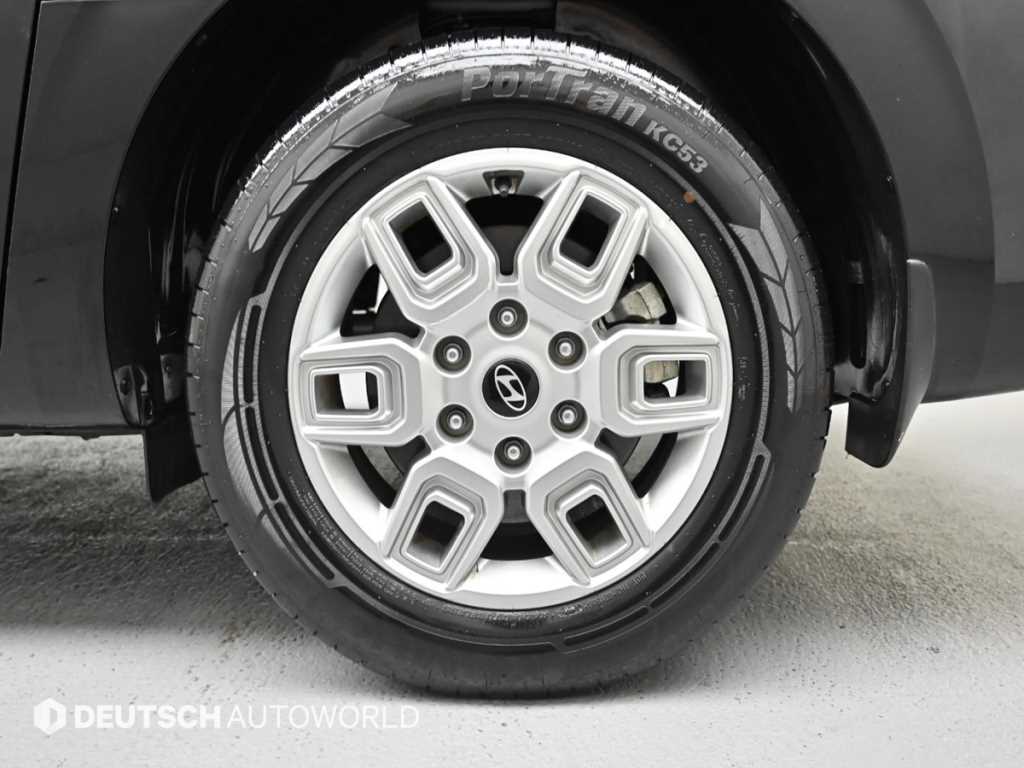 HYUNDAI Staria - Vista 5