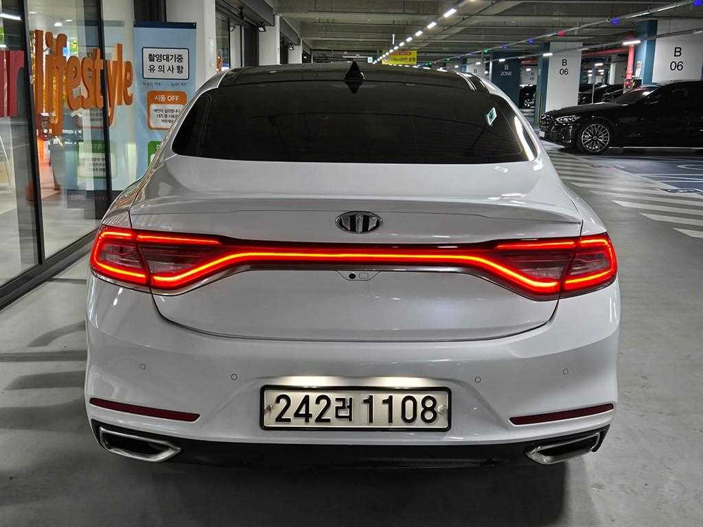 HYUNDAI Grandeur - Vista 4