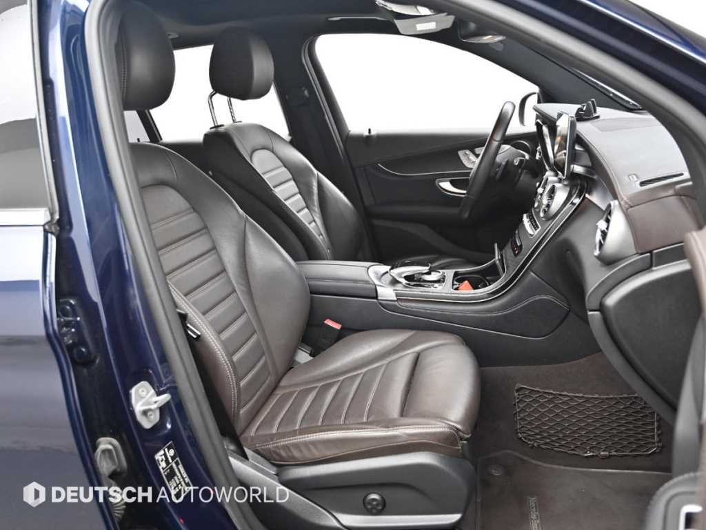 Mercedes Benz GLC Class - Vista 10