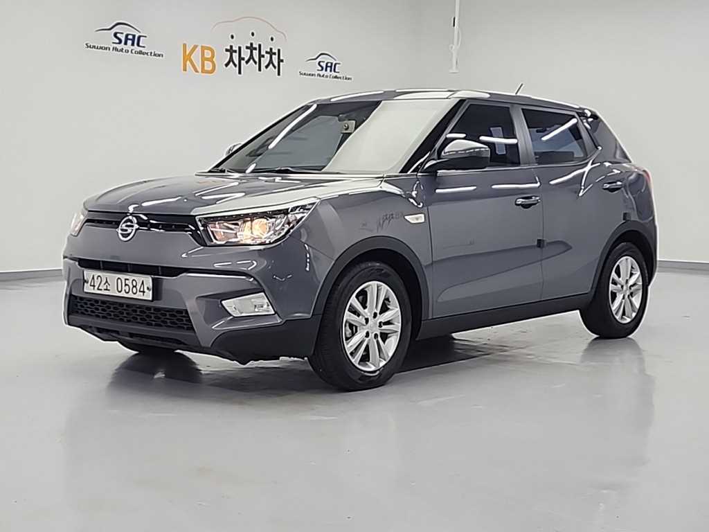 Ssangyong Tivoli 2016 - Importación desde Corea - HF Imports Iquique - Foto 1