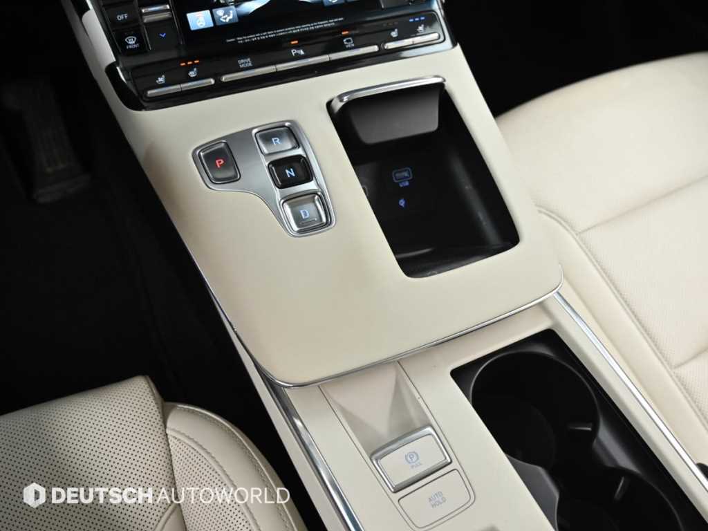 HYUNDAI Grandeur - Vista 9