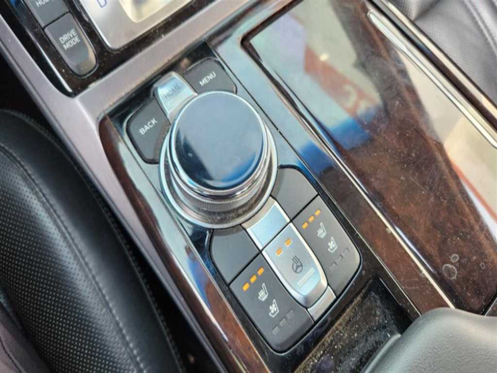 Genesis EQ900 2016 Negro - Importación desde Corea - HF Imports Iquique - Foto 18