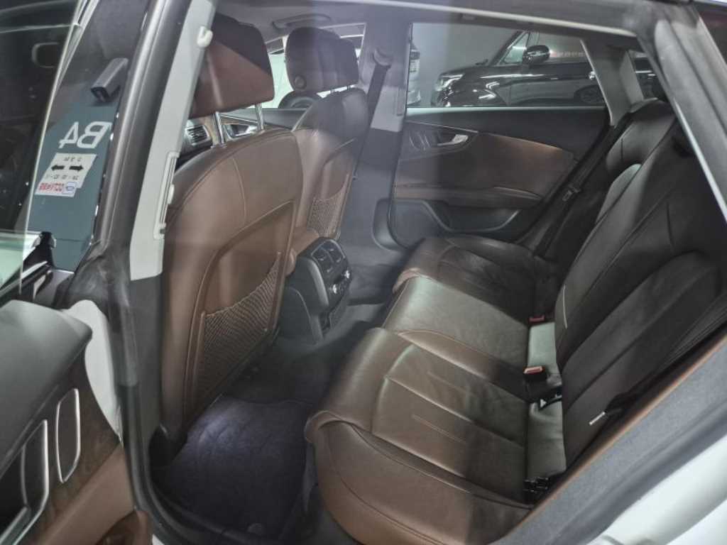 Audi A7 - Vista 7