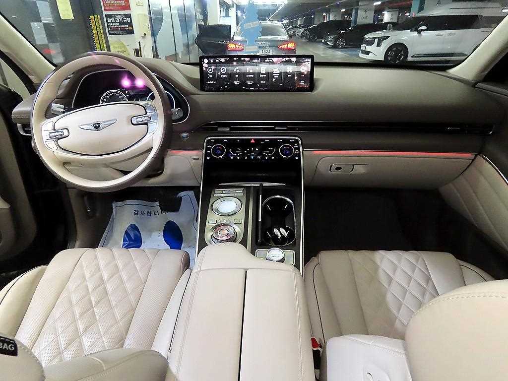 Genesis GV80 - Vista 10