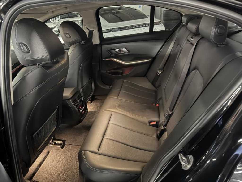 BMW 3 series - Vista 8