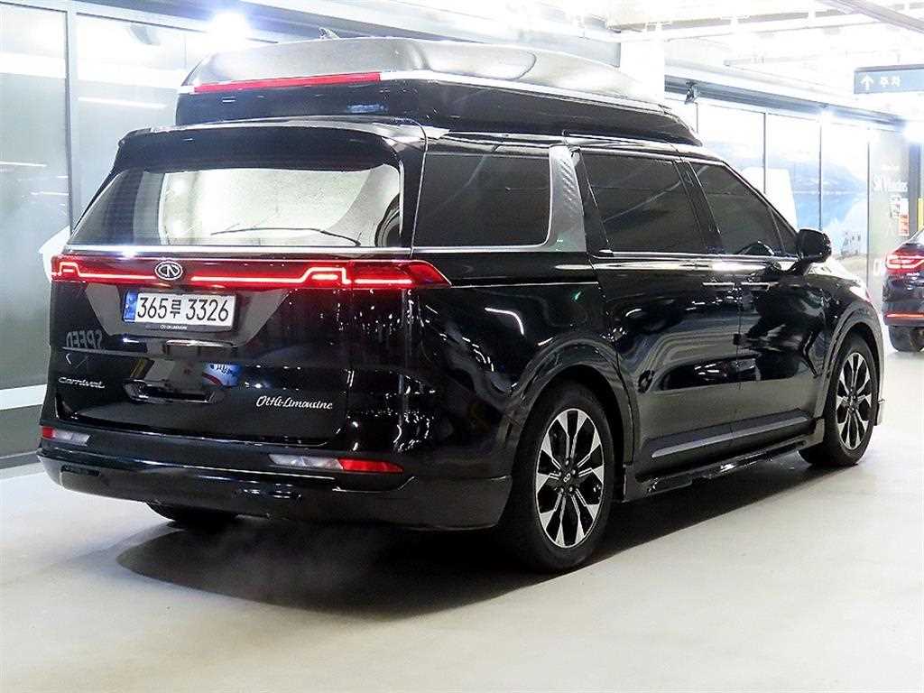 KIA Carnival - Vista 4