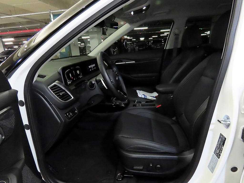 KIA Seltos - Vista 6