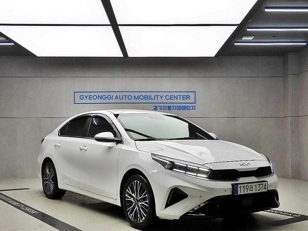 KIA K3 2024 - Importación desde Corea - HF Imports Iquique - Foto 1