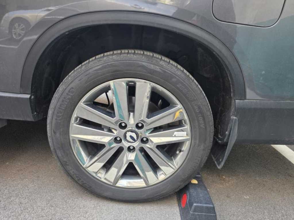 Ssangyong Rexton - Vista 6