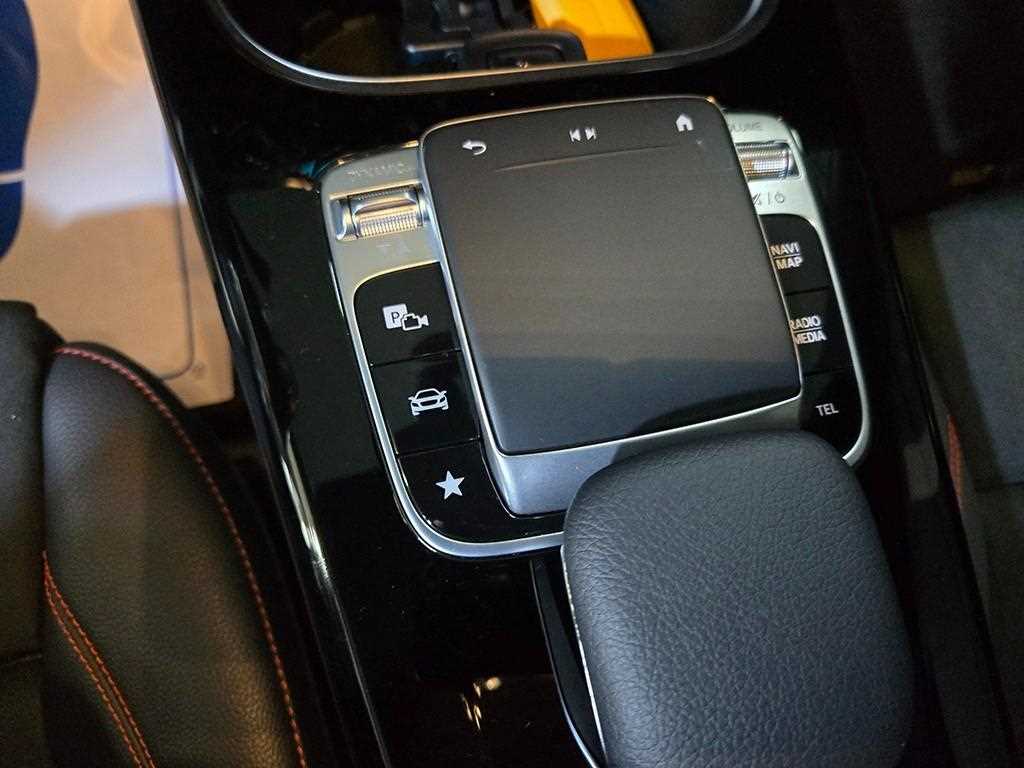 Mercedes Benz A Class 2020 Blanco - Importación desde Corea - HF Imports Iquique - Foto 13