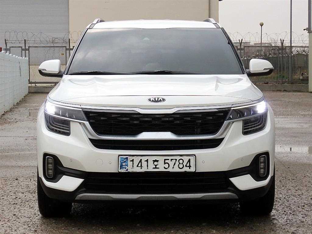 KIA Seltos 2022 Blanco - Importación desde Corea - HF Imports Iquique - Foto 1