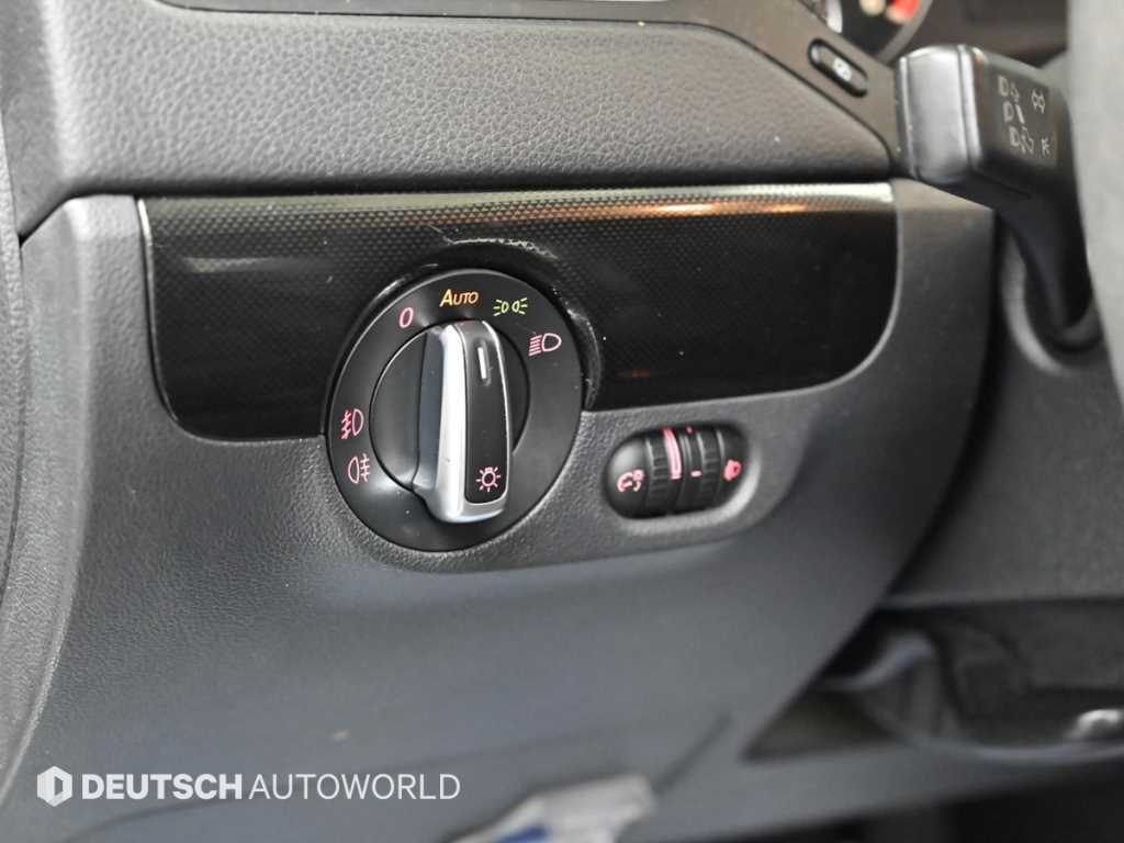 Volkswagen Jetta 2011 Plateado - Importación desde Corea - HF Imports Iquique - Foto 16