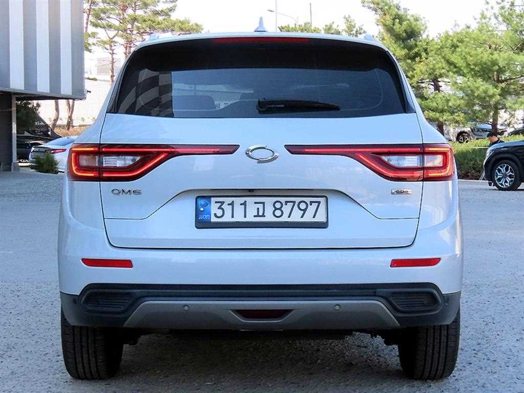 SAMSUNG QM6 - Vista 4