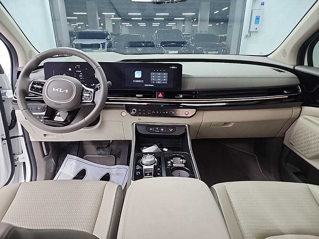 KIA Carnival - Vista 7