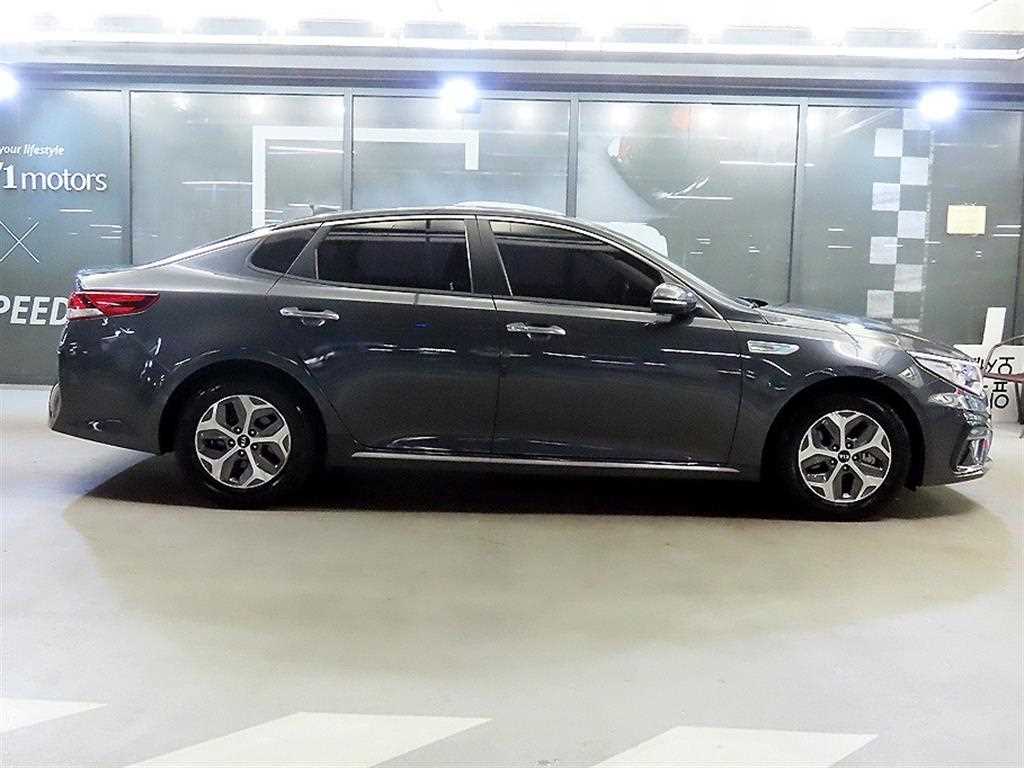 KIA K5 - Vista 3