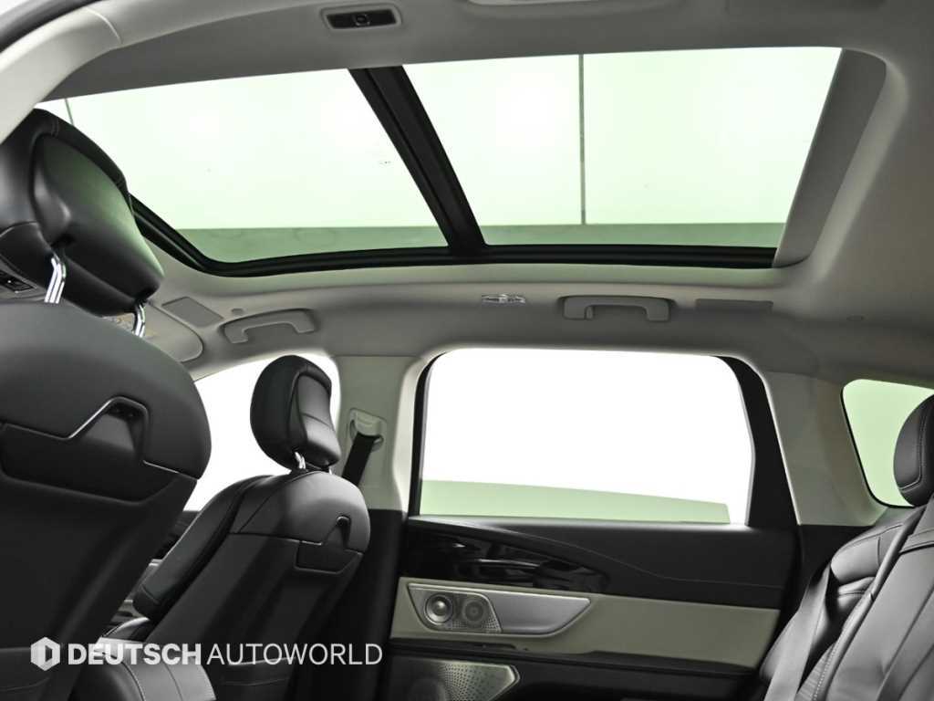 Lincoln Nautilus 2024 Blanco - Importación desde Corea - HF Imports Iquique - Foto 18