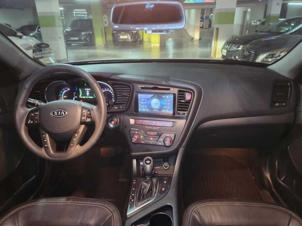 KIA K5 - Vista 5