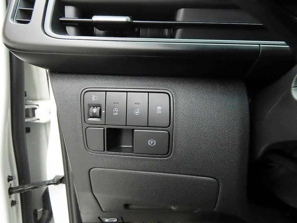 HYUNDAI Staria 2023 Blanco - Importación desde Corea - HF Imports Iquique - Foto 14