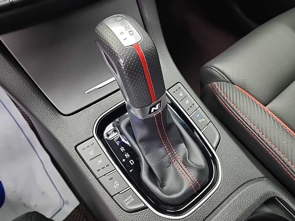 HYUNDAI i30 2020 Blanco - Importación desde Corea - HF Imports Iquique - Foto 19