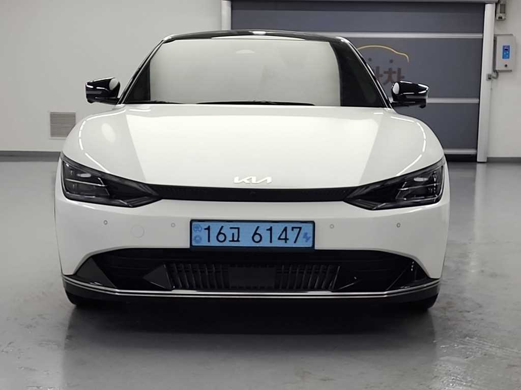 KIA EV6 - Vista 2