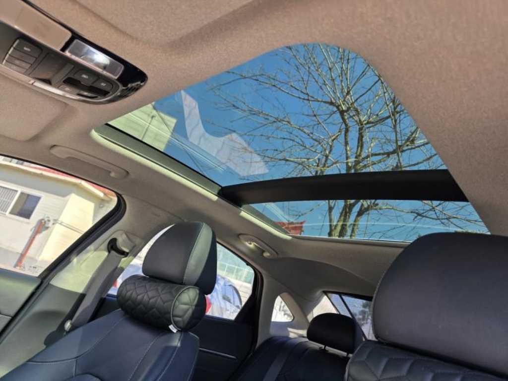 HYUNDAI Sonata - Vista 5