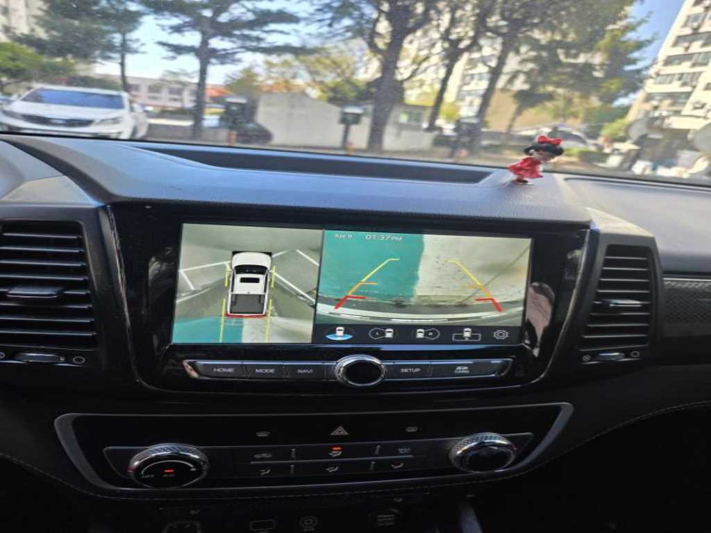 Ssangyong Rexton - Vista 12