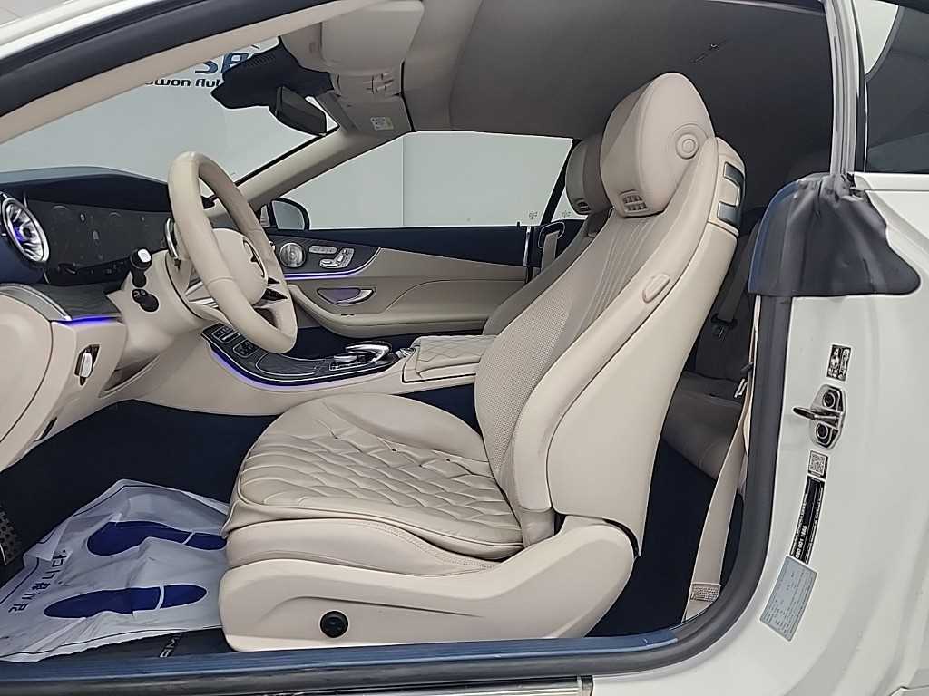 Mercedes Benz E class - Vista 11