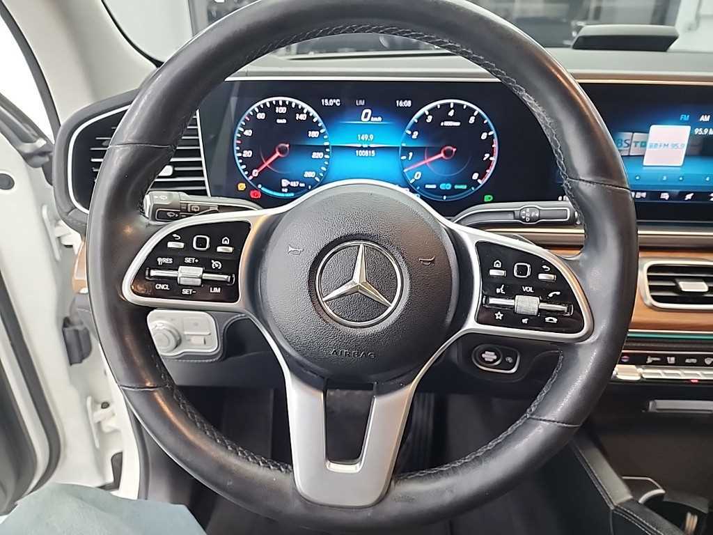 Mercedes Benz GLE Class - Vista 9
