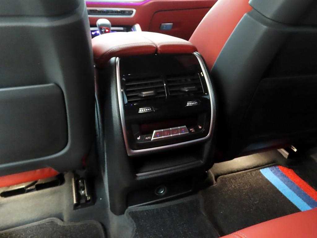 BMW X6M 2023 - Importación desde Corea - HF Imports Iquique - Foto 16