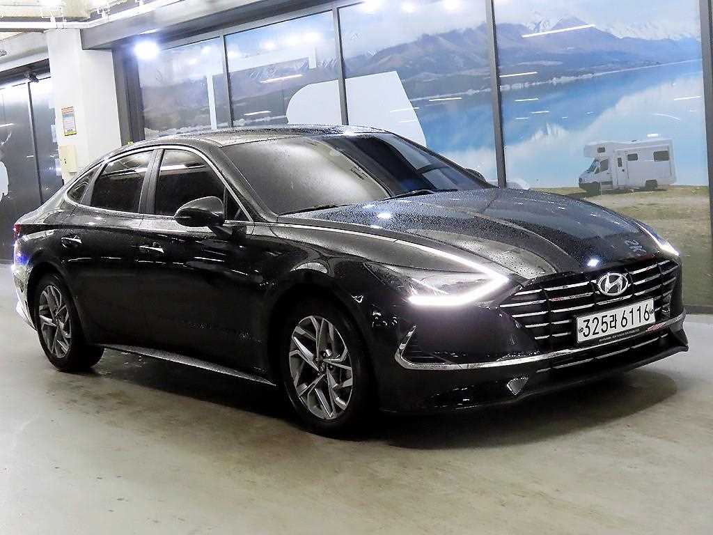 HYUNDAI Sonata 2020 Negro - Importación desde Corea - HF Imports Iquique - Foto 1