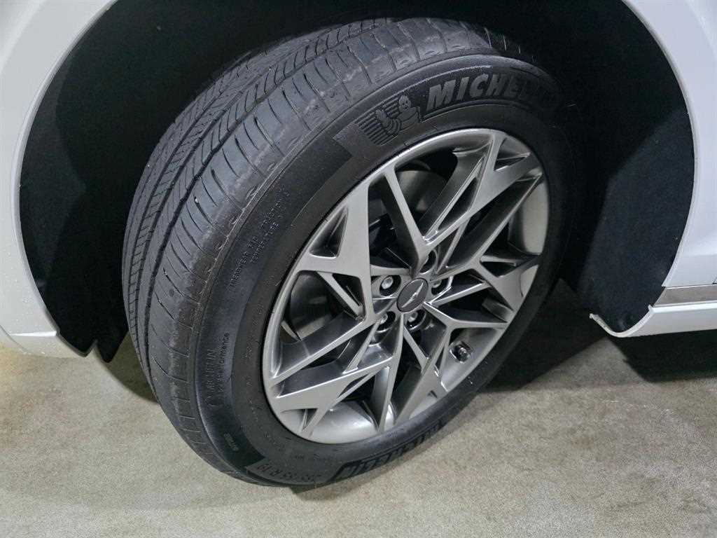 Genesis GV70 2021 Blanco - Importación desde Corea - HF Imports Iquique - Foto 19