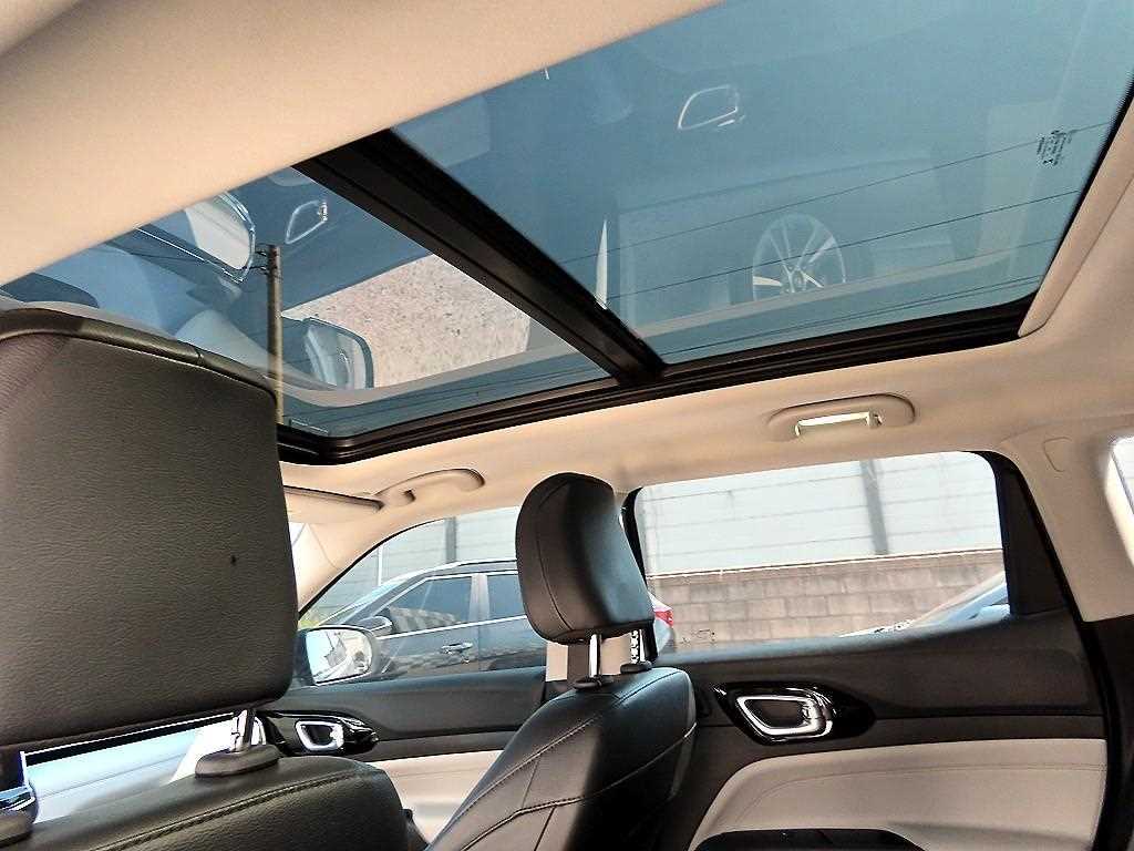 Jeep Compass 2022 Gris - Importación desde Corea - HF Imports Iquique - Foto 17