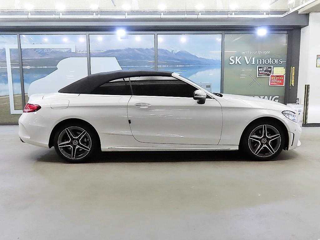 Mercedes Benz C Class - Vista 3