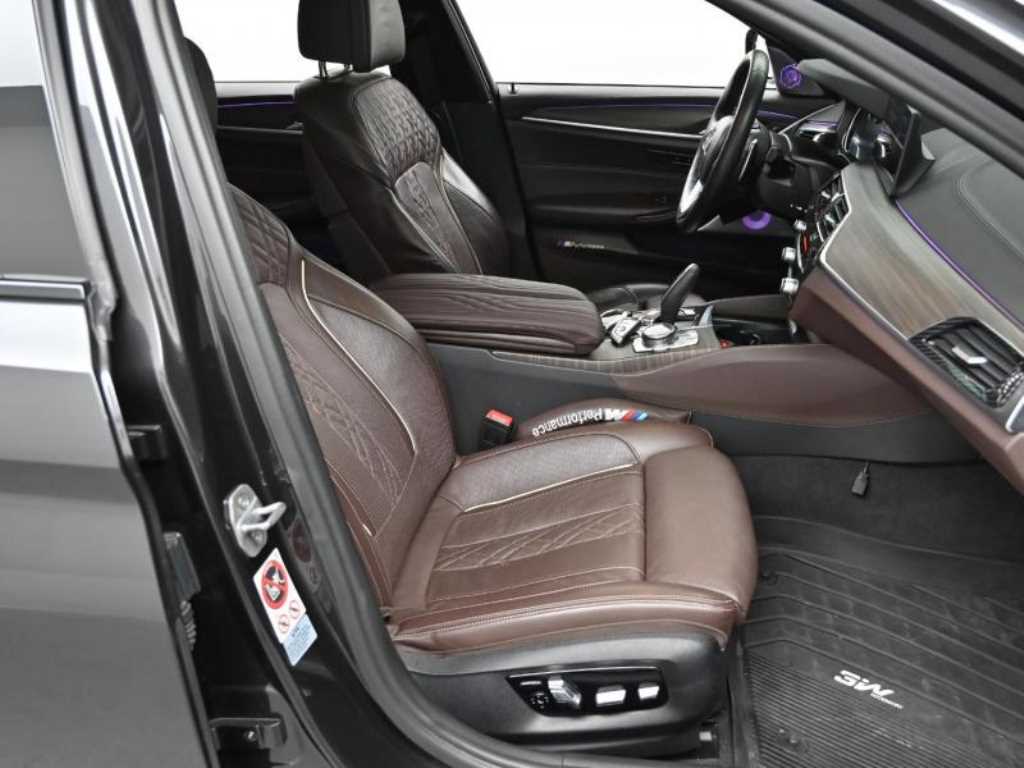 BMW 5 Series - Vista 10