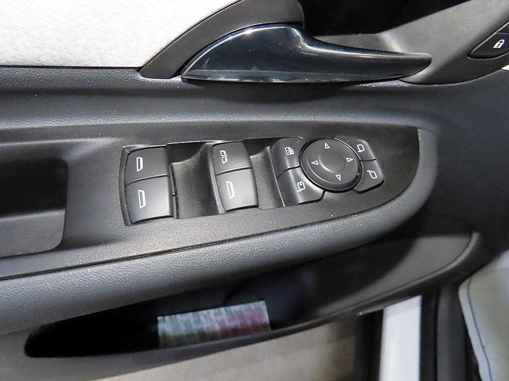 Chevrolet Bolt 2018 Blanco - Importación desde Corea - HF Imports Iquique - Foto 13