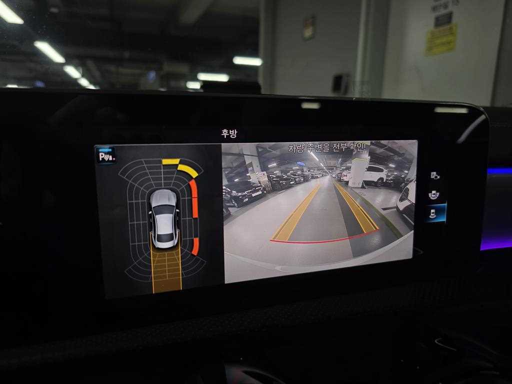 Mercedes Benz CLA Class - Vista 12