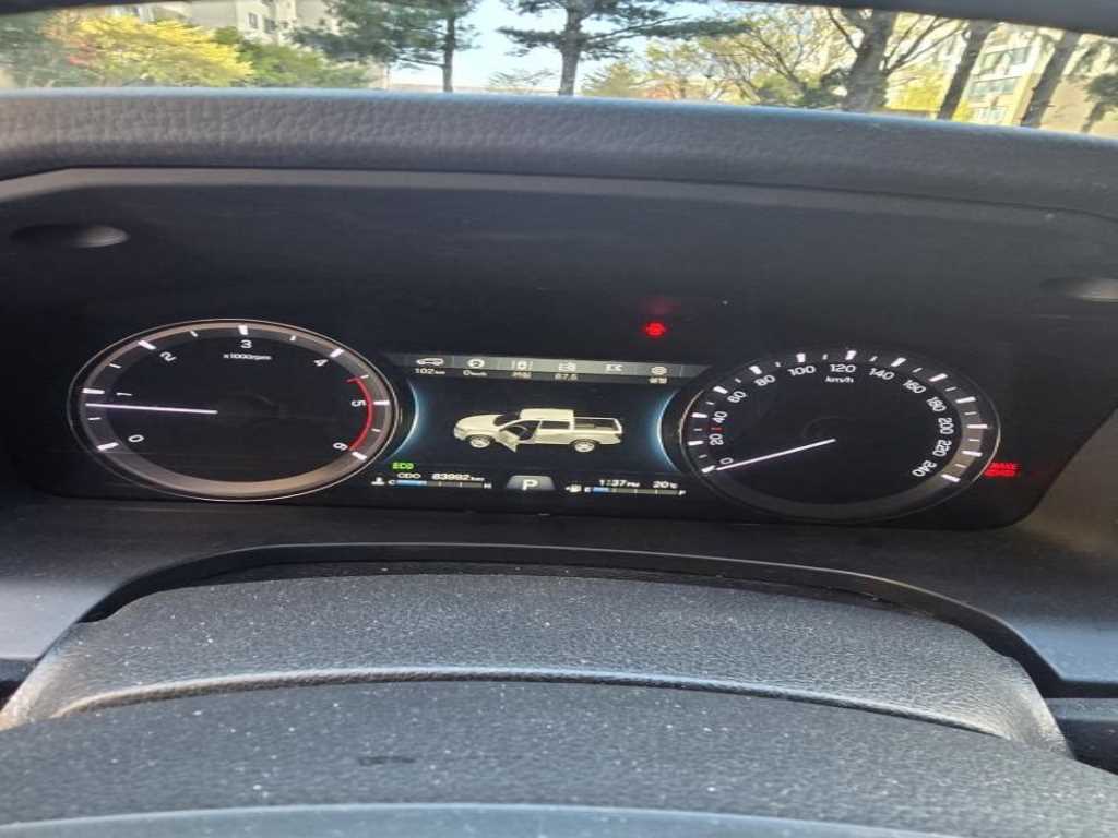 Ssangyong Rexton - Vista 9