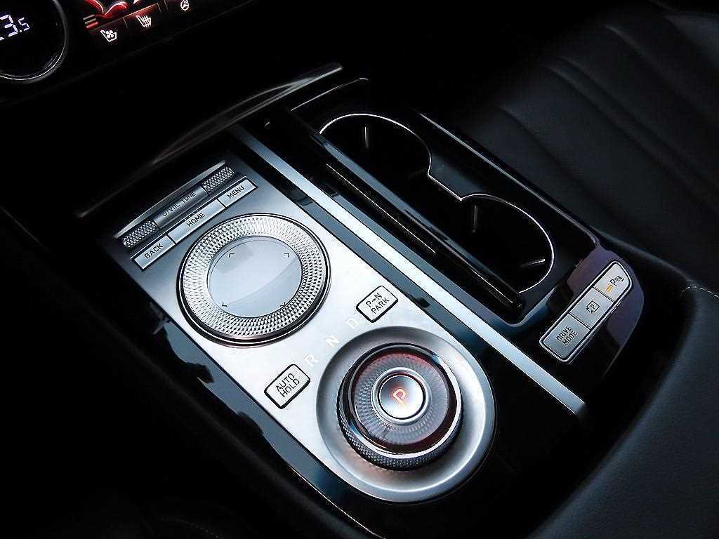 Genesis G80 - Vista 11