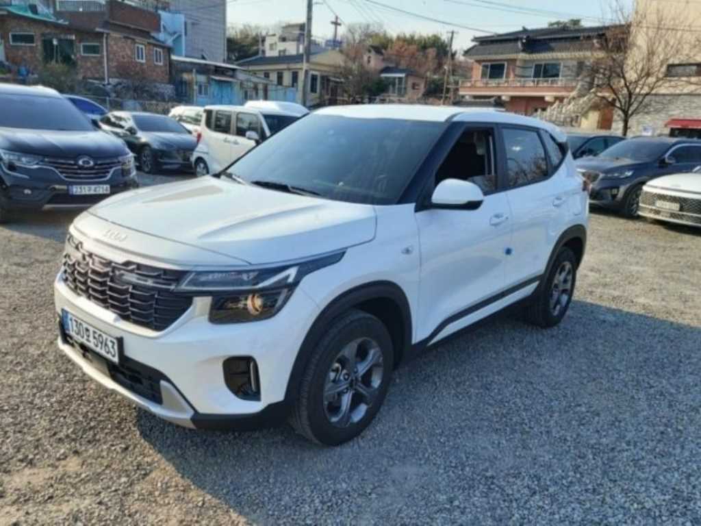 KIA Seltos - Vista 2